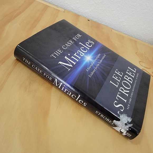The Case for Miracles:Lee Strobel / Evidence for the Supernatural Hardcover Book - Picture 2 of 10
